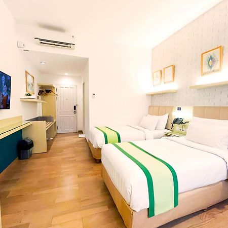 Hotel Wisata Niaga Campus Purwokerto Exterior foto